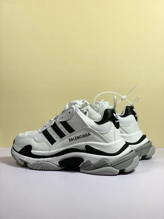 Balenciaga Shoe 